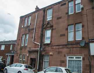 Exterior 2 One Bedroom Apartment by Klass Living Serviced Accommodation Hamilton - West Apartment With WiFi and Parking