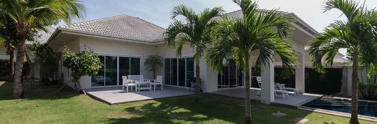 Luar Bangunan Private 3 Bedroom Pool Villa L26