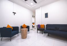 로비 7 BB Island House Dhigurah