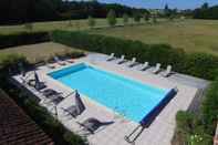 Swimming Pool Le Clos de Saires Lodges