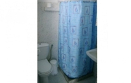 Toilet Kamar 7 Country House Apartments