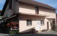 Exterior 2 Apartments and Rooms Pavek