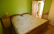 Kamar Tidur 6 Apartments and Rooms Pavek