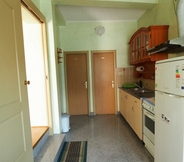 Bedroom 3 Apartments and Rooms Pavek