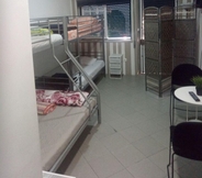 Kamar Tidur 5 Beatriz Hostel