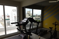 Fitness Center Independencia 1302 9C by HB