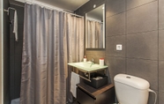Toilet Kamar 4 LxWay Apartments Casa da Musica