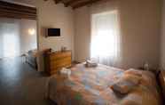 ห้องนอน 4 Foresteria I Colli del Garda