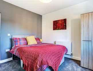 Bedroom 2 Townhouse Plus @ 166 Edleston Road Crewe
