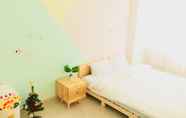 Kamar Tidur 2 Homestay Trop Home - Hostel