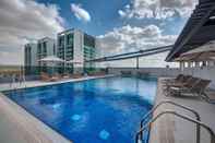 Swimming Pool The S Hotel Al Barsha