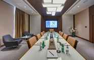 ห้องประชุม 5 The S Hotel Al Barsha