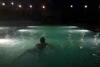 Swimming Pool Hotel Fun N Food