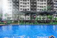 สระว่ายน้ำ Oasis Condominium at Simee