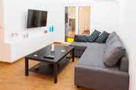 Ruang untuk Umum Glyfada Square Modern And Cozy Apartment