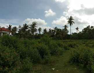 Exterior 2 Peaceful Penida Hill Bungalow