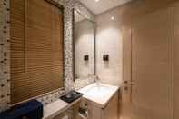 In-room Bathroom Shenzhen Weipin Service Apartment