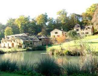 Exterior 2 Le Moulin de Bouquet