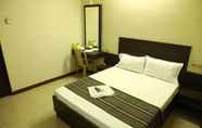Bedroom 5 Value Hotel