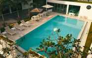 Swimming Pool 2 Ocean Stone Phuket by Holy Cow 16