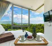 Kamar Tidur 2 Ocean Stone Phuket by Holy Cow 15