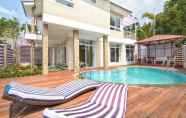 Kolam Renang 2 Villa Kota Bunga Puncak 4 Bedroom