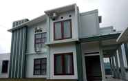 Exterior 3 Villa Fahim 2 Puncak 4 Bedroom