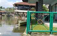 Common Space 2 Villa Pinggir Danau Puncak for 30 pax