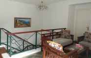 Lobby 2 Villa Danau 5 Bedroom for 50 pax