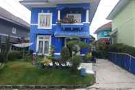 Exterior Villa Abdi Cipanas with Swimming Pool