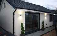 Exterior 2 Ferndown Holiday Let