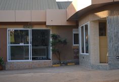 외관 2 Comfort Hotel Entebbe