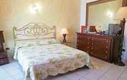 Bedroom 5 Villa Paola