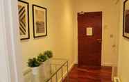 Lobby 4 Week2Week Spacious City Centre Apartment with 2 En-suites