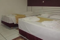 Kamar Tidur Inter Park Hotel