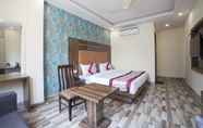 Bedroom 2 Hotel Smart Suites