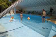 Swimming Pool La Tricherie