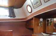 Bedroom 3 Yacht Germinal Honfleur