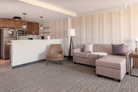 Ruang Umum Residence Inn by Marriott Virginia Beach Town Center