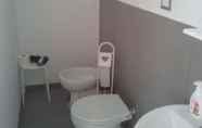 Toilet Kamar 5 Sweet Dream