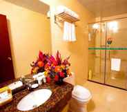 In-room Bathroom 4 GreenTree Inn Foshan Longjiang Town North Fenghua Road Express Hotel