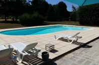Swimming Pool Le Clos Gaillardou