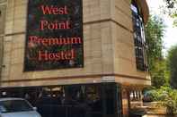 Exterior West Point Premium Hostel