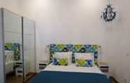 Bedroom 6 Blue Barqueta Studio
