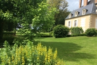 Common Space Manoir de Curty