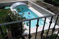 Swimming Pool Casa Rural El Brocal