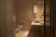 Toilet Kamar B&B Croara