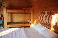 Kamar Tidur Chalets Etape du Camping Le Bivouac