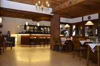 Quầy bar, cafe và phòng lounge Hotel Zur Alten Post