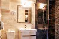 In-room Bathroom Stayinn Family House Excelsior